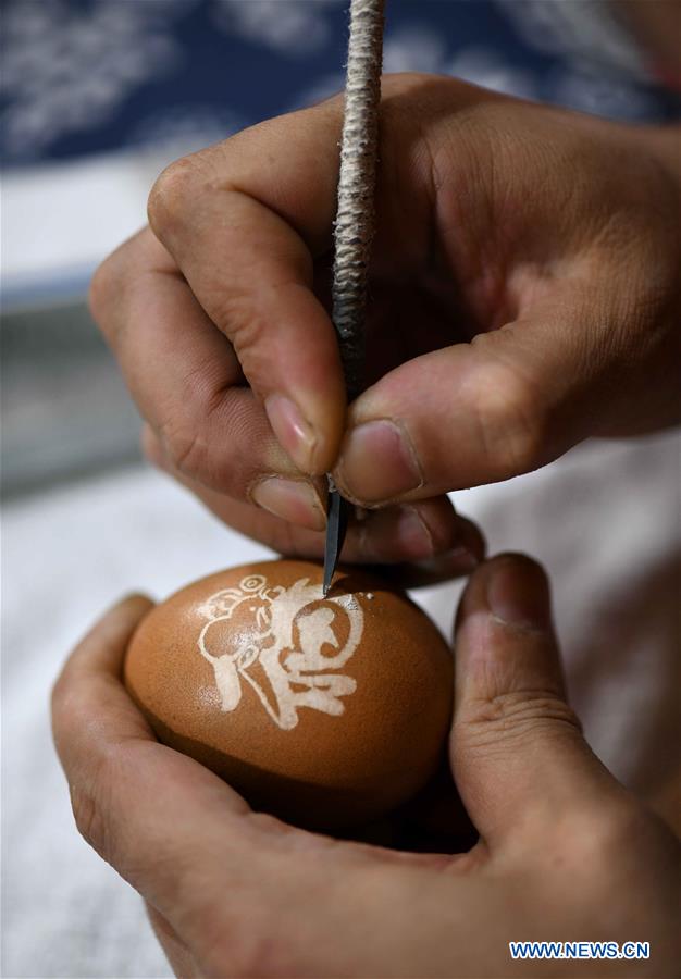 #CHINA-HEBEI-SHIJIANGZHUANG-INTANGIBLE CULTURAL HERITAGE-EGG CARVING (CN)