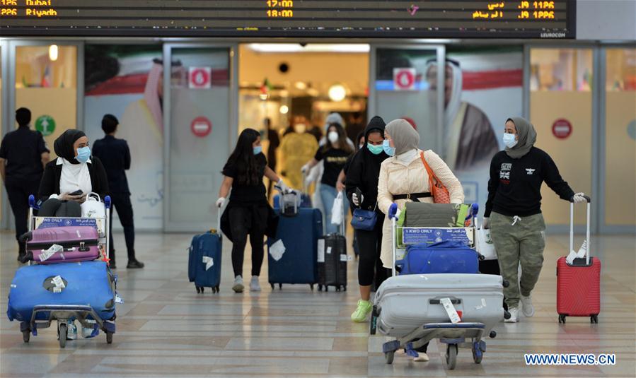 KUWAIT-FARWANIYA GOVERNORATE-COVID-19-AIRPORT-REPATRIATION
