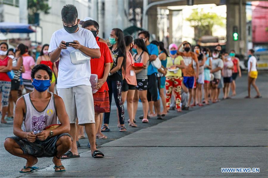 PHILIPPINES-QUEZON CITY-COVID-19- ARMED FORCES-MOBILE KITCHEN-FREE MEALS