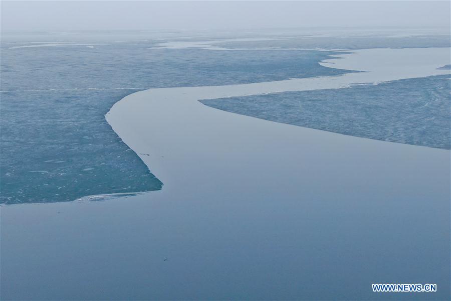 CHINA-QINGHAI LAKE-SPRING-SCENERY (CN)