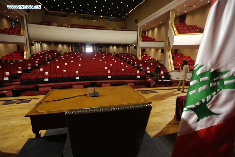 XINHUA PHOTOS OF THE DAY