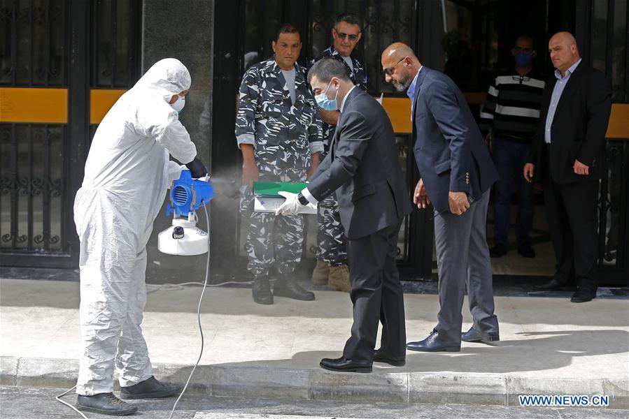 LEBANON-BEIRUT-COVID-19-PARLIAMENT SESSION