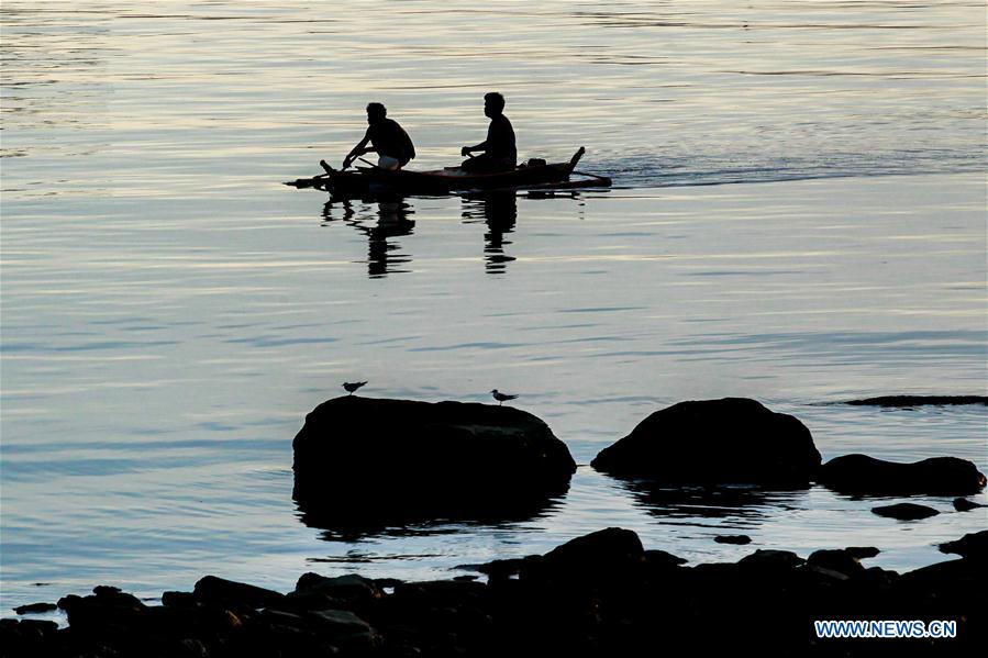 THE PHILIPPINES-MANILA-PASAY CITY-SUNSET