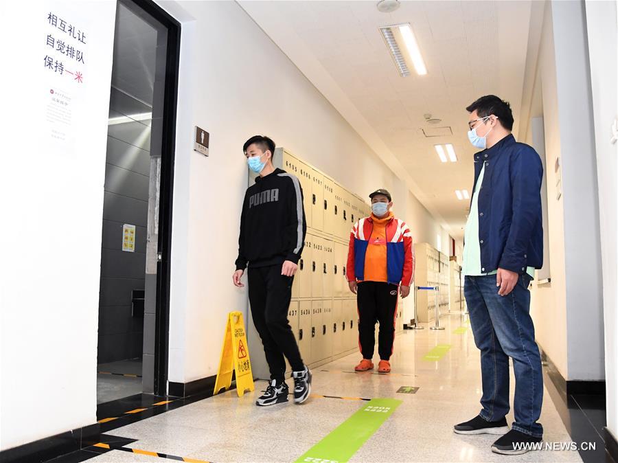 CHINA-BEIJING-EPIDEMIC PREVENTION AND CONTROL DRILL-SENIOR HIGH SCHOOL-REOPENING-PREPARATION (CN)