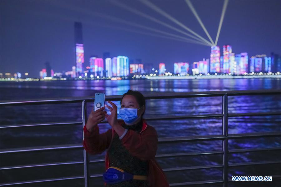 CHINA-HUBEI-WUHAN-PUBLIC TRANSPORT (CN)