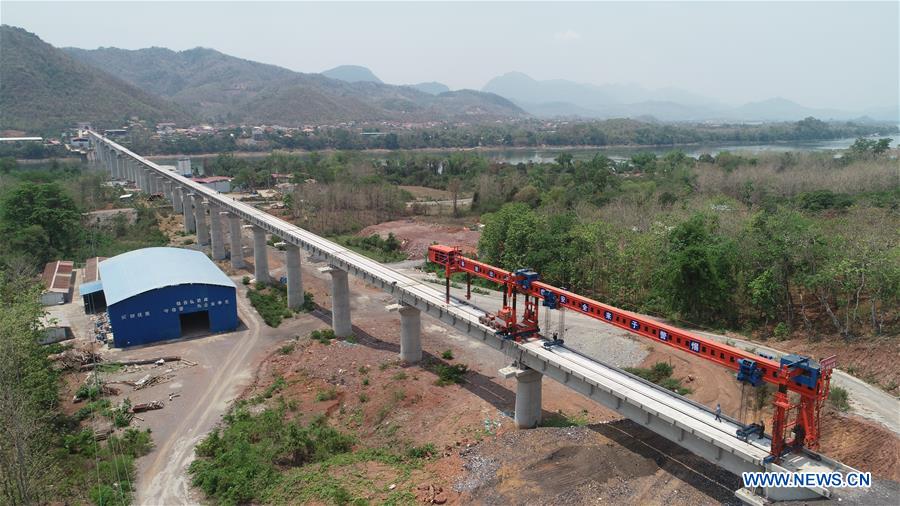 LAOS-CHINA-RAILWAY-BRIDGE-CONSTRUCTION