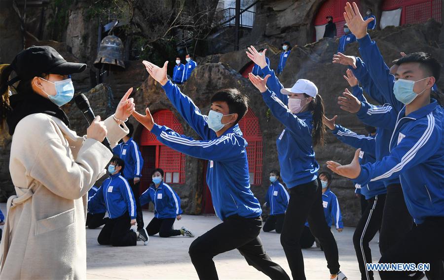 CHINA-SHAANXI-YAN'AN-PERFORMANCE-RESUMPTION (CN)