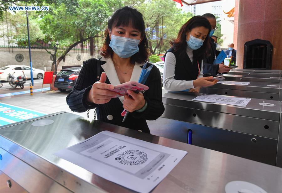 CHINA-GUANGDONG-GUANGZHOU-CAMPUS-EPIDEMIC-PREVENTION (CN)