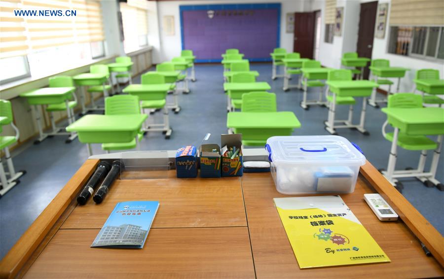 CHINA-GUANGDONG-GUANGZHOU-CAMPUS-EPIDEMIC-PREVENTION (CN)