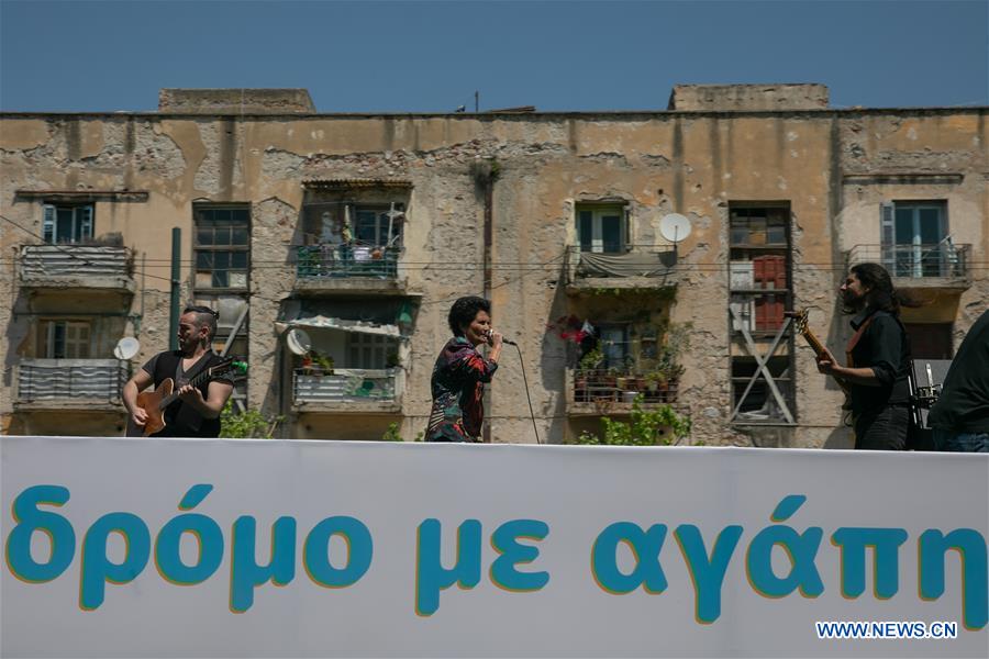 GREECE-ATHENS-TRUCK-TOP CONCERT-COVID-19 LOCKDOWN