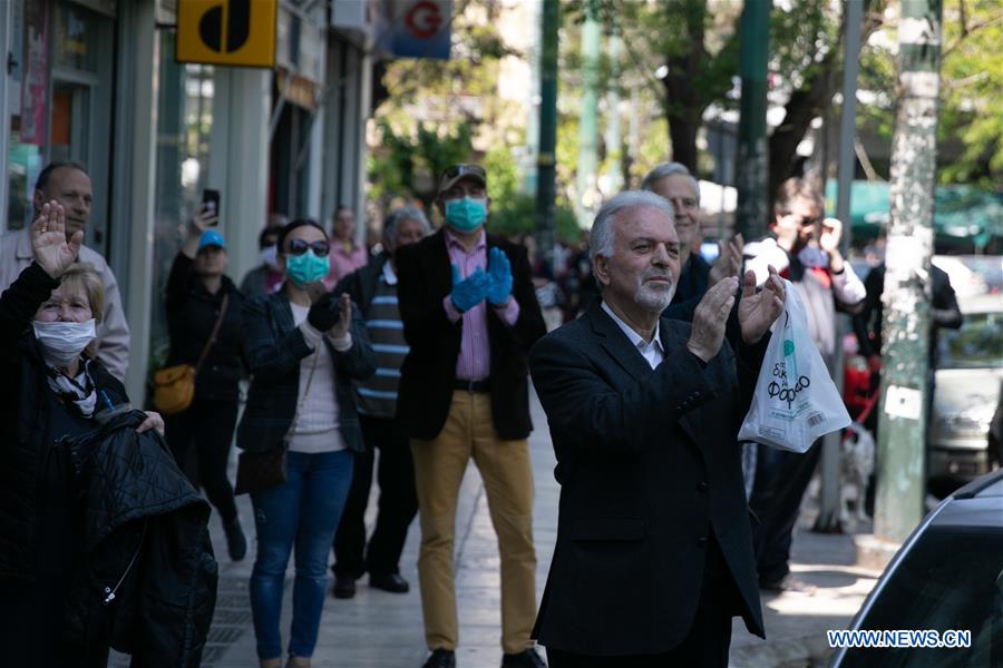 GREECE-ATHENS-TRUCK-TOP CONCERT-COVID-19 LOCKDOWN