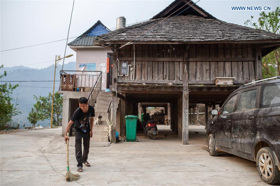 CHINA-YUNNAN-MENGHAI-POVERTY ALLEVIATION-RELOCATION (CN)