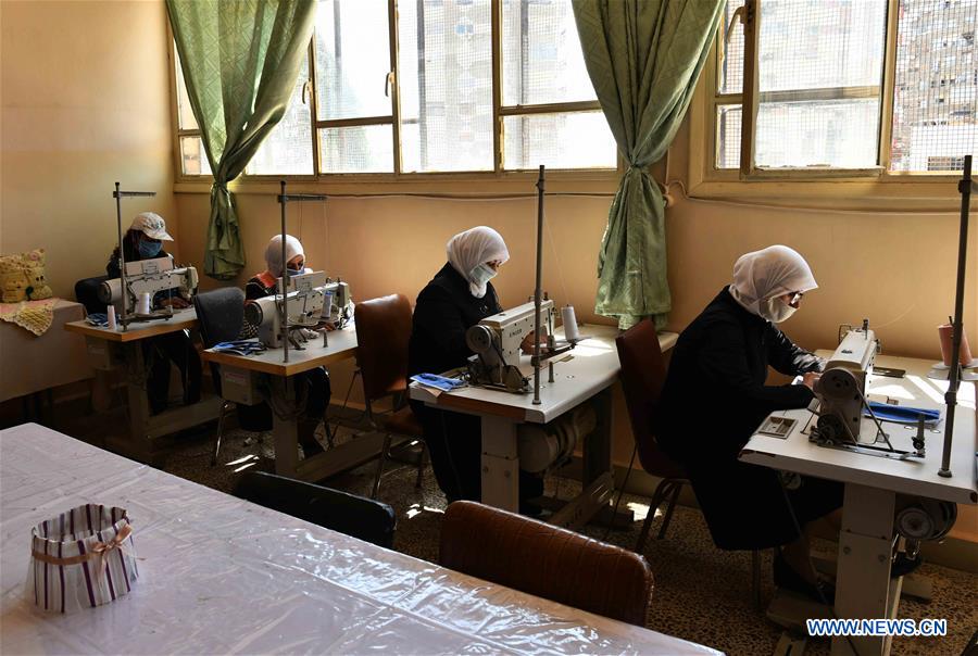 SYRIA-DAMASCUS-MASK-MAKING-COVID-19