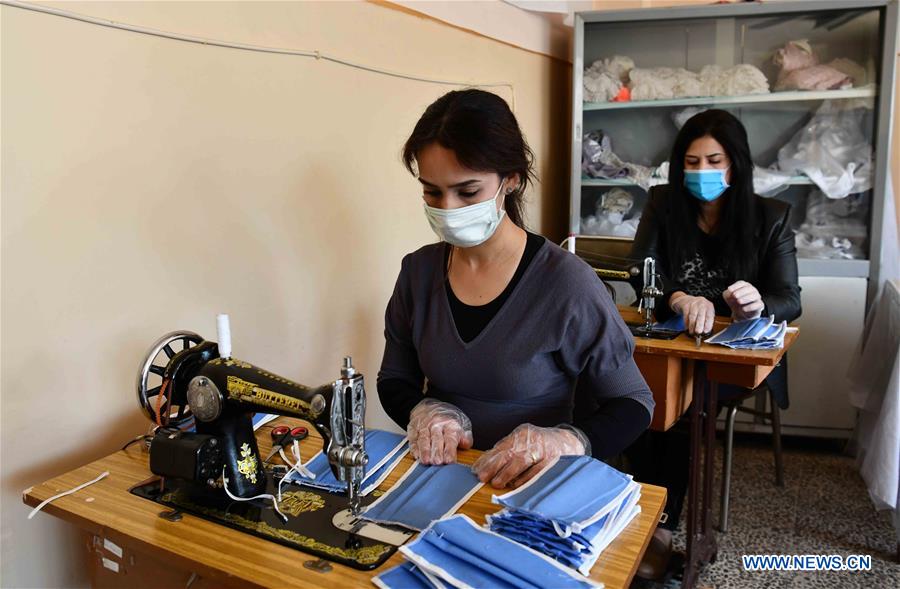 SYRIA-DAMASCUS-MASK-MAKING-COVID-19