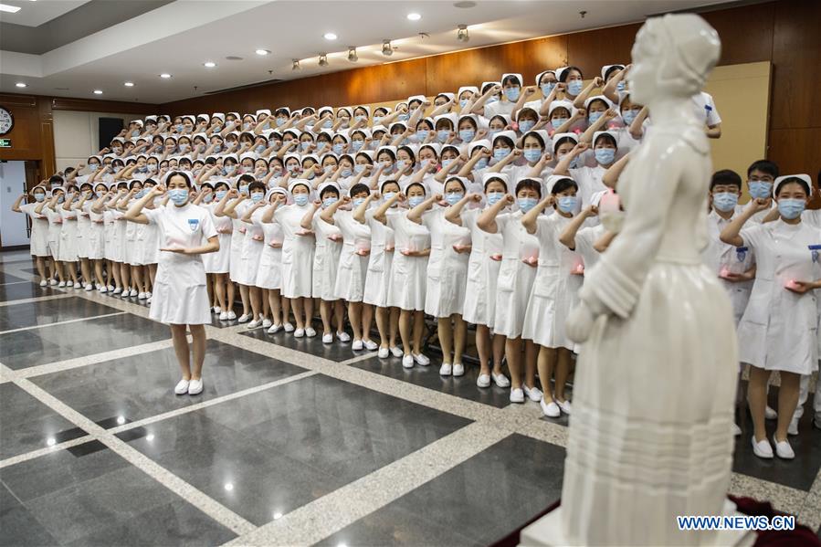 CHINA-BEIJING-HOSPITAL-NURSES-CAPPING CEREMONY (CN)
