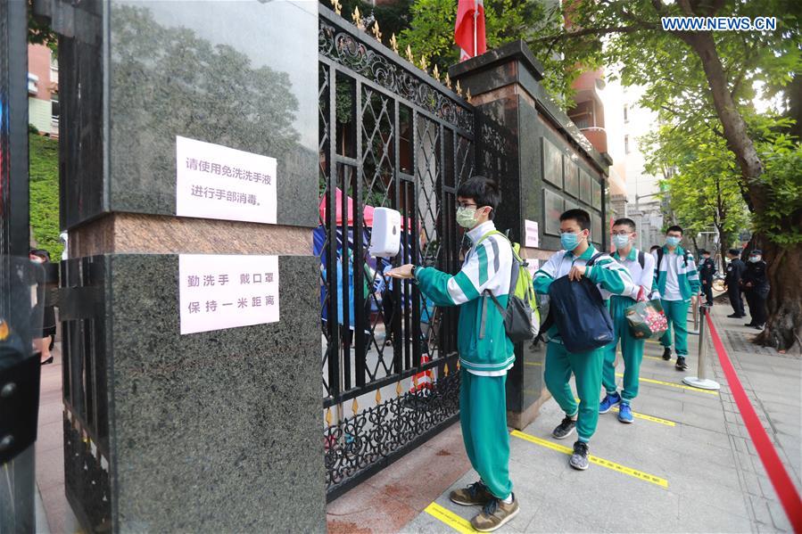 CHINA-GUANGZHOU-COVID-19-SCHOOL-GRADUATING CLASSES-RESUMPTION (CN)