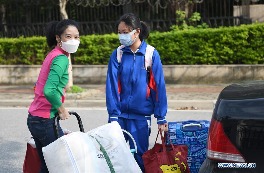 CHINA-GUANGZHOU-COVID-19-SCHOOL-GRADUATING CLASSES-RESUMPTION (CN)