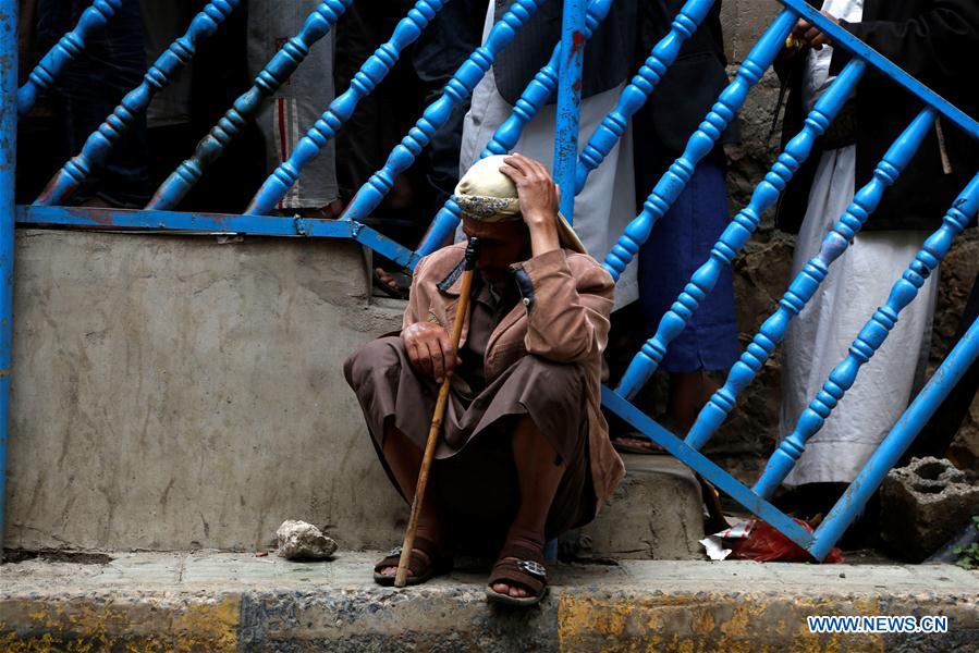 YEMEN-SANAA-WAR-BREAD DISTRIBUTION