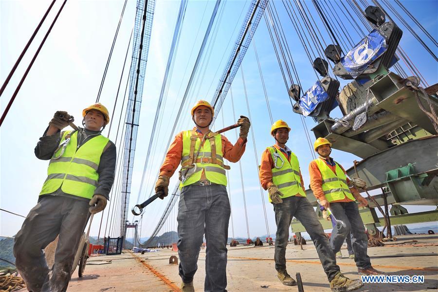 CHINA-GUIZHOU-WUJIANG RIVER-BRIDGE-CONSTRUCTION (CN)