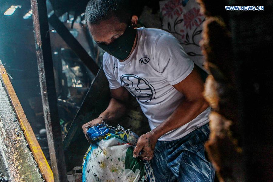 THE PHILIPPINES-MANILA-FIRE