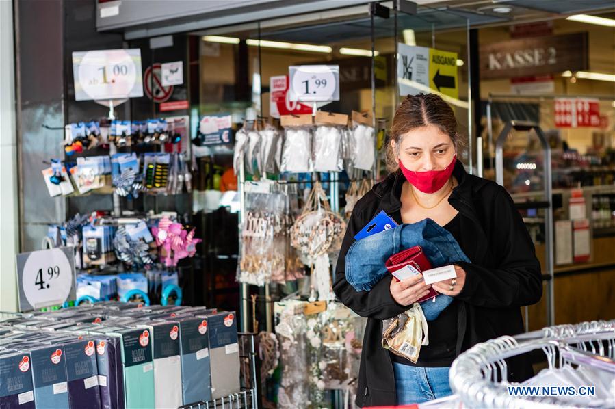 GERMANY-BERLIN-COVID-19-FACE MASK-MANDATORY IN STORES