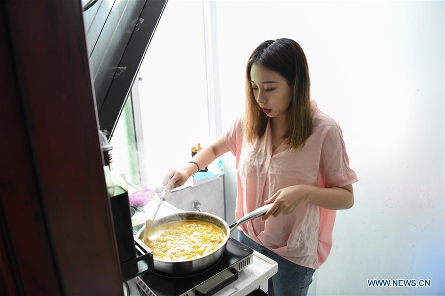 CHINA-GUANGDONG-SHENZHEN-VOLUNTEER LI WENQI-LIFE (CN)