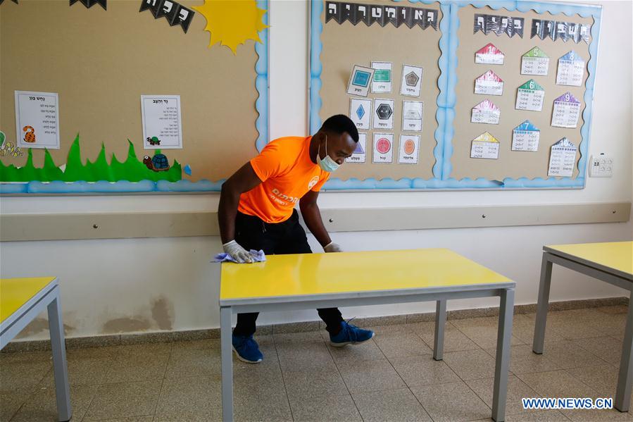 ISRAEL-RISHON LETSIYON-COVID-19-SCHOOL DISINFECTION