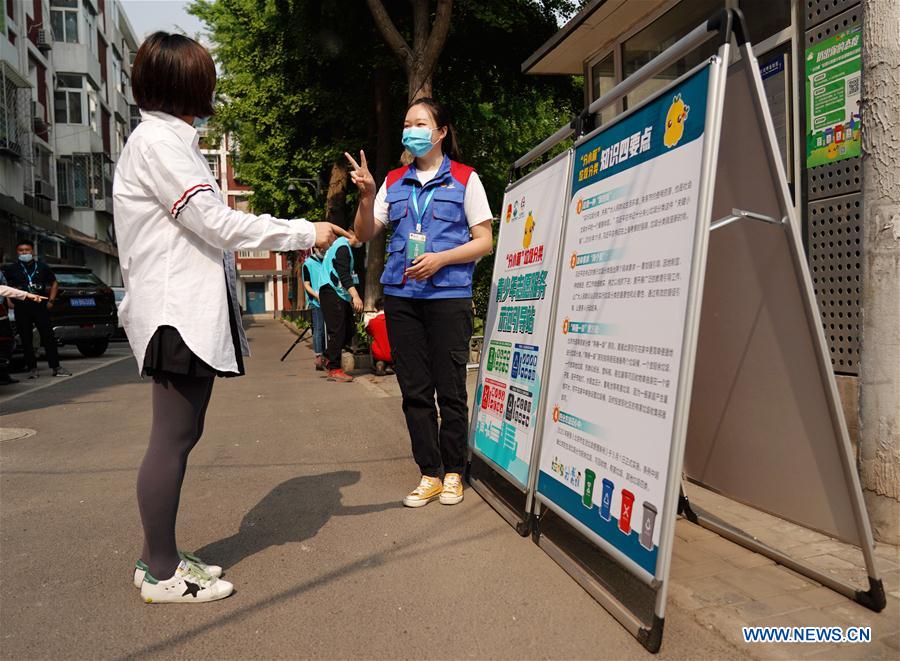 CHINA-BEIJING-MANDATORY GARBAGE SORTING (CN)