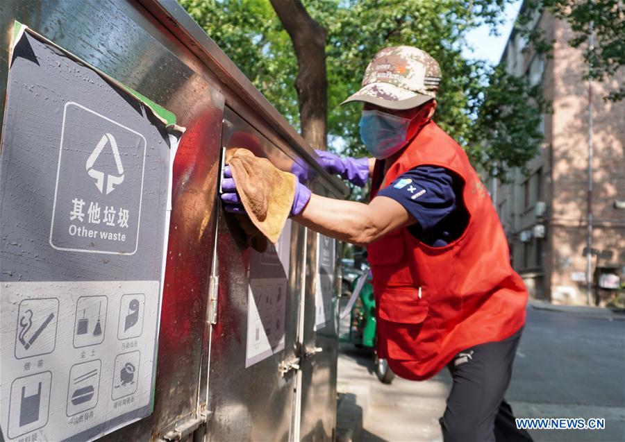 CHINA-BEIJING-MANDATORY GARBAGE SORTING (CN)