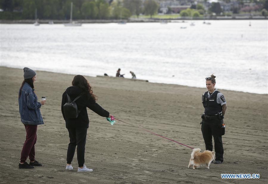 CANADA-VANCOUVER-COVID-19-SOCIAL DISTANCING