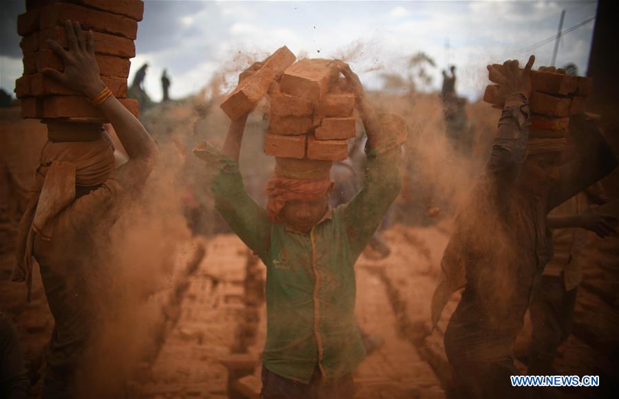 Portraits of April 2020