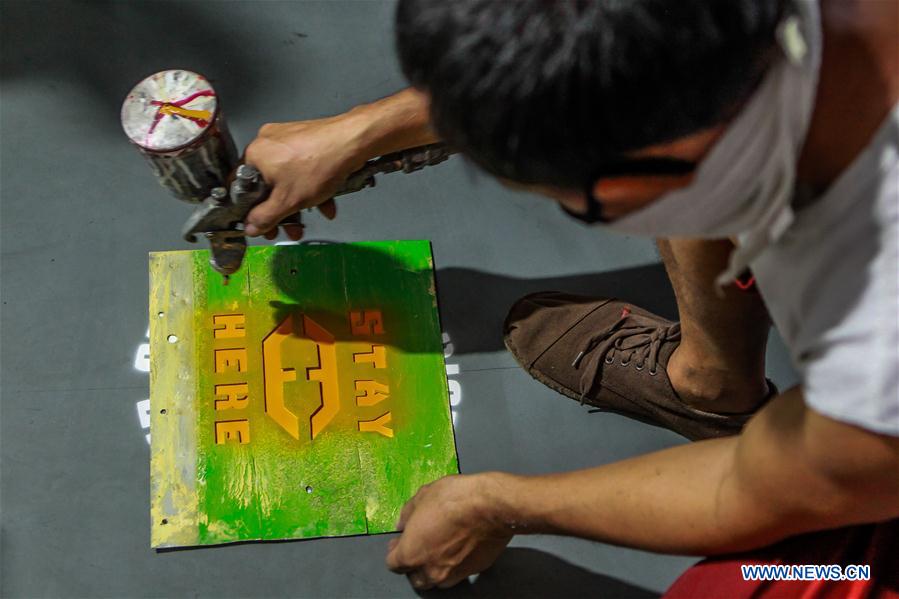 PHILIPPINES-SOCIAL DISTANCING MARKERS-TRAIN-COVID-19