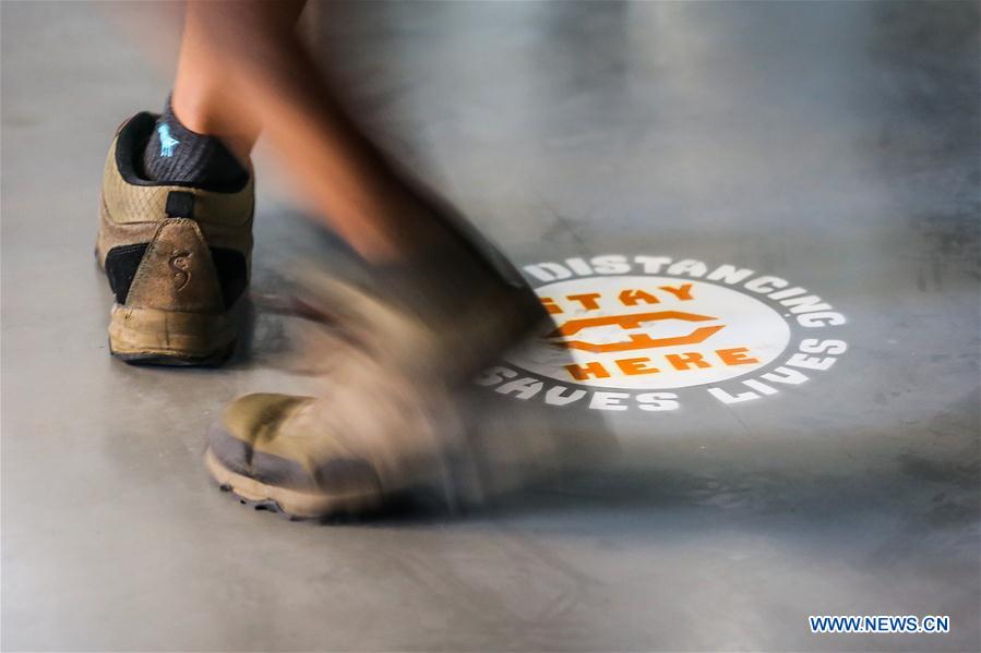 PHILIPPINES-SOCIAL DISTANCING MARKERS-TRAIN-COVID-19