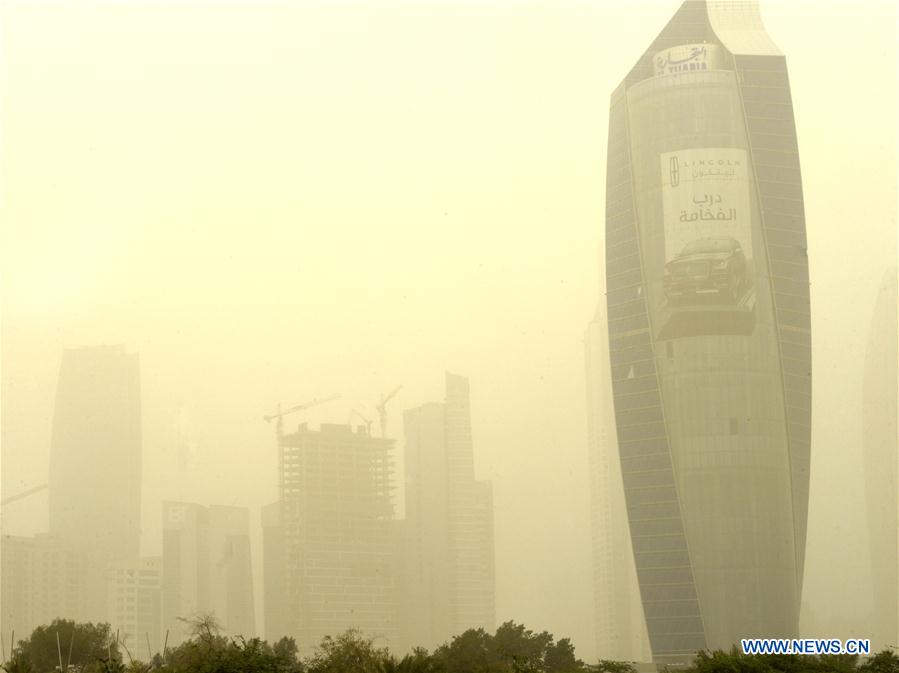 KUWAIT-KUWAIT CITY-SANDSTORM