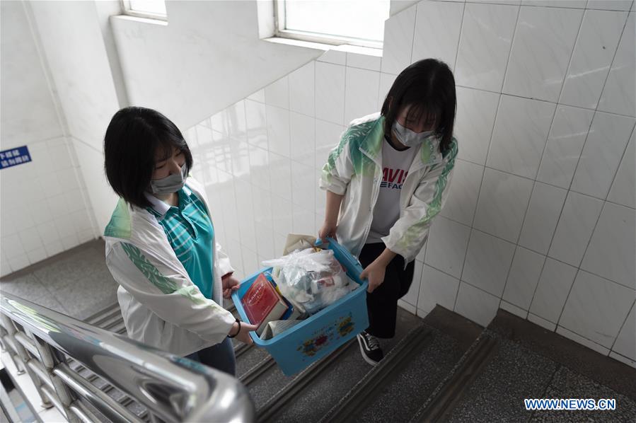 CHINA-HUBEI-XIANGYANG-SCHOOLS-CLASS RESUMPTION (CN)