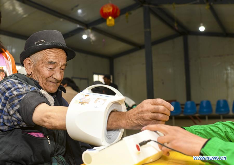 CHINA-XINJIANG-YECHENG-HEALTH CHECKUP (CN)