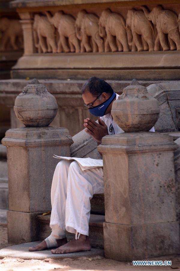 SRI LANKA-COLOMBO-VESAK-CELEBRATION