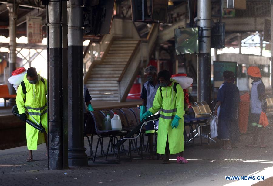 SRI LANKA-COLOMBO-COVID-19-CURFEW RELAXATION
