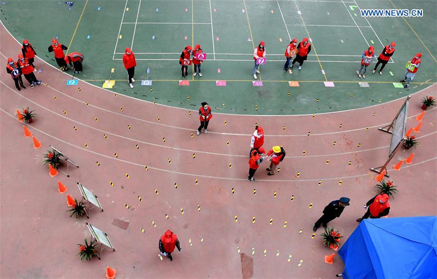 CHINA-ZHENGZHOU-PRIMARY SCHOOLS-RESUMPTION (CN)