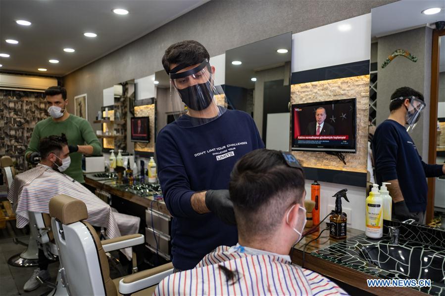 TURKEY-ISTANBUL-COVID-19-SHOPPING MALLS-BARBERSHOPS-OPERATION-RESUMPTION