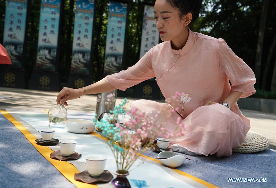 CHINA-JIANGSU-NANJING-INTERNATIONAL TEA DAY-YUHUA TEA-COMPETITION (CN)