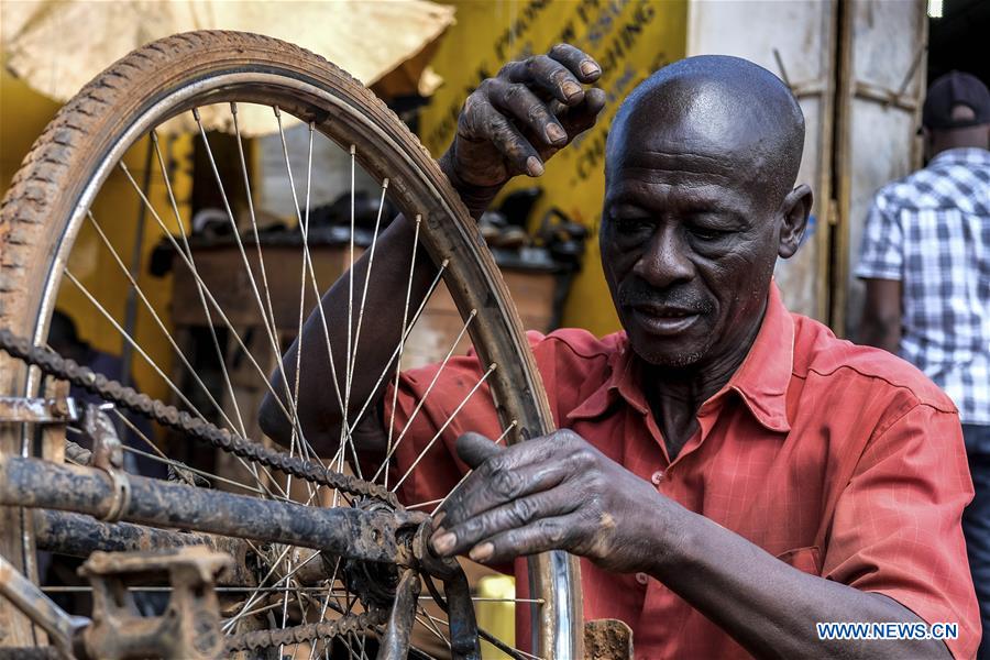 UGANDA-KAMPALA-BICYCLE REPAIRING BOOM-COVID-19
