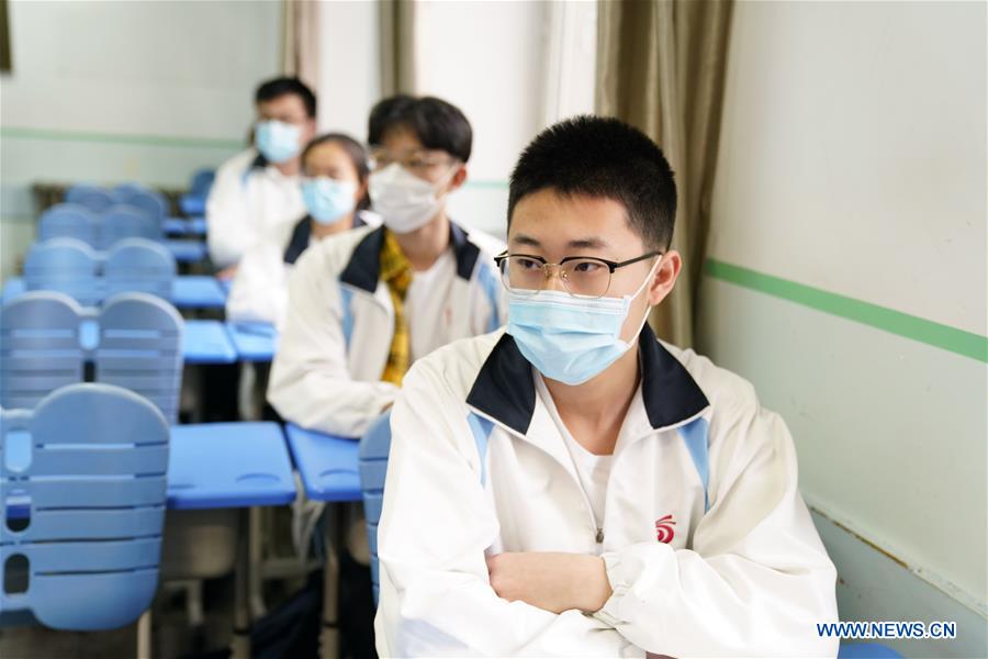 CHINA-HEILONGJIANG-COVID-19-HIGH SCHOOL SENIORS-RETURNING (CN)