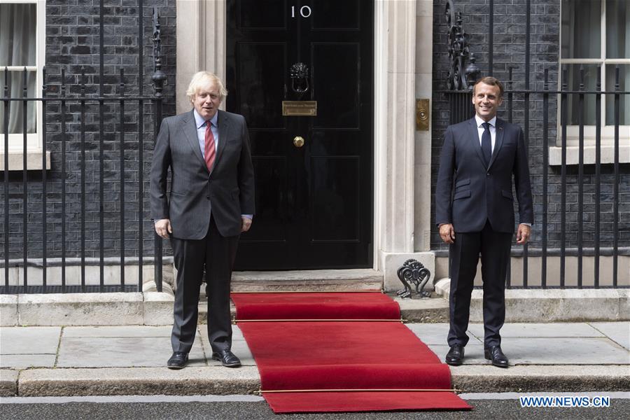 BRITAIN-LONDON-PM-FRANCE-PRESIDENT-MEETING