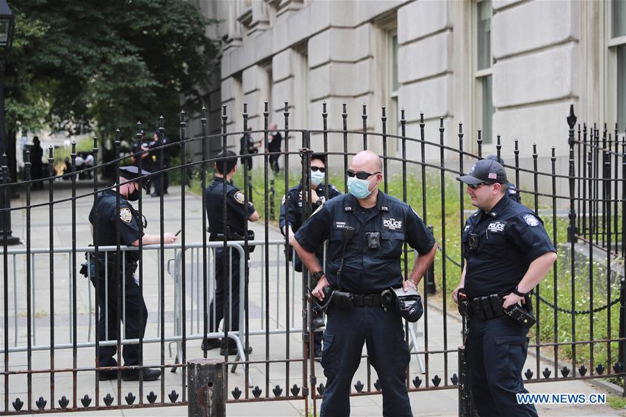 People attend "Occupy City Hall" protest in New York Xinhua English