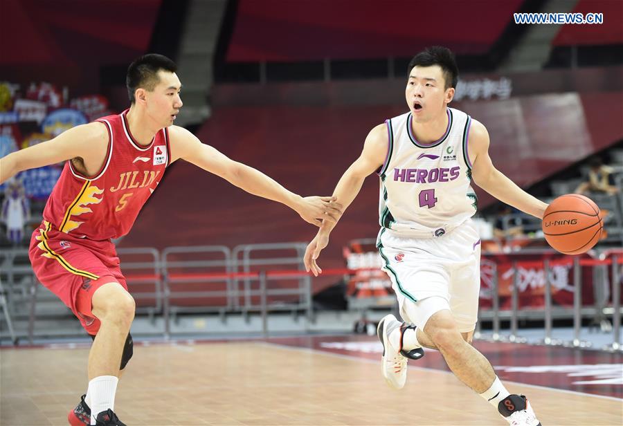 (SP)CHINA-DONGGUAN-BASKETBALL-CBA LEAGUE-JILIN NORTHEAST TIGERS VS SHANDONG HEROES(CN)
