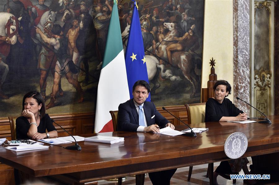 ITALY-ROME-PM-ECONOMIC RECOVERY-CORONAVIRUS EMERGENCY