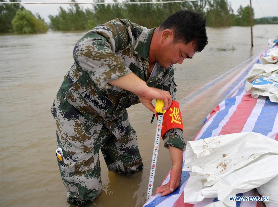 CHINA-JIANGXI-LIUZHOU VILLAGE-FLOOD CONTROL-CPC BRANCH SECRETARY (CN)