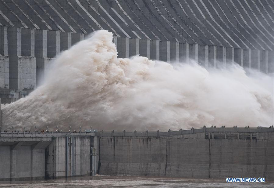 CHINA-HUBEI-YANGTZE RIVER-THREE GORGES DAM-FLOODWATER-DISCHARGE (CN)