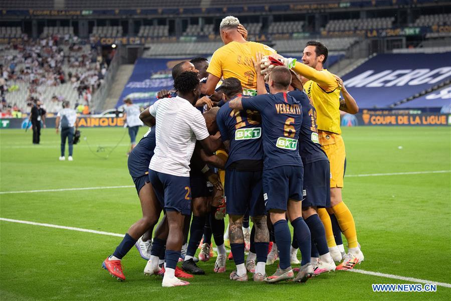 (SP)FRANCE-PARIS-FOOTBALL-FRENCH LEAGUE CUP-FINAL-PSG VS LYONNAIS